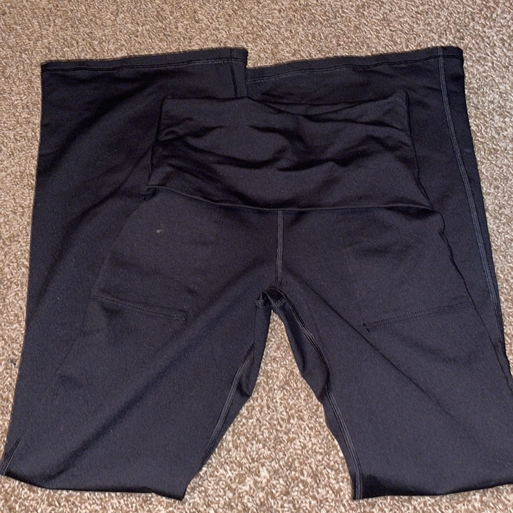 Aerie bootcut leggings, size XS, black, waist snatching, like new condition